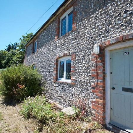 Wish Cottage Ratton Extérieur photo