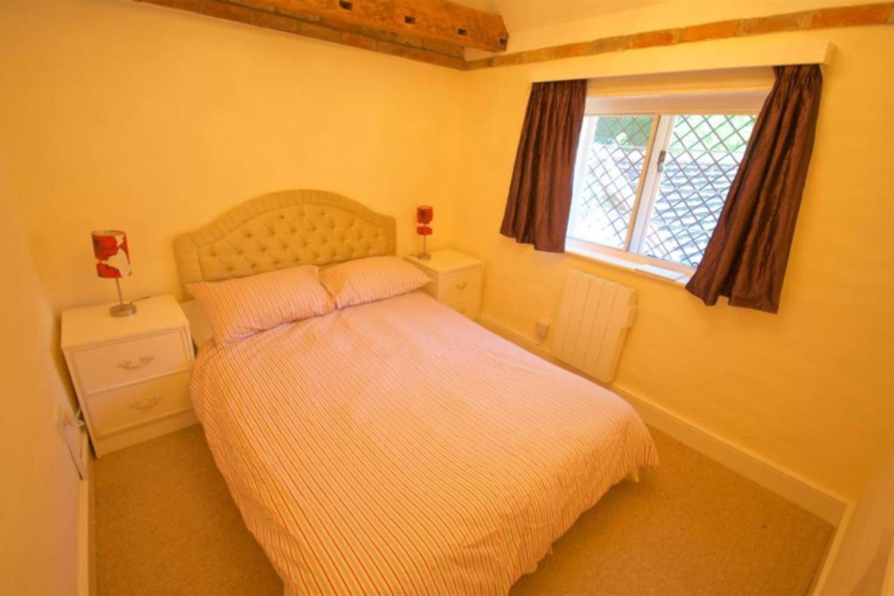 Wish Cottage Ratton Extérieur photo