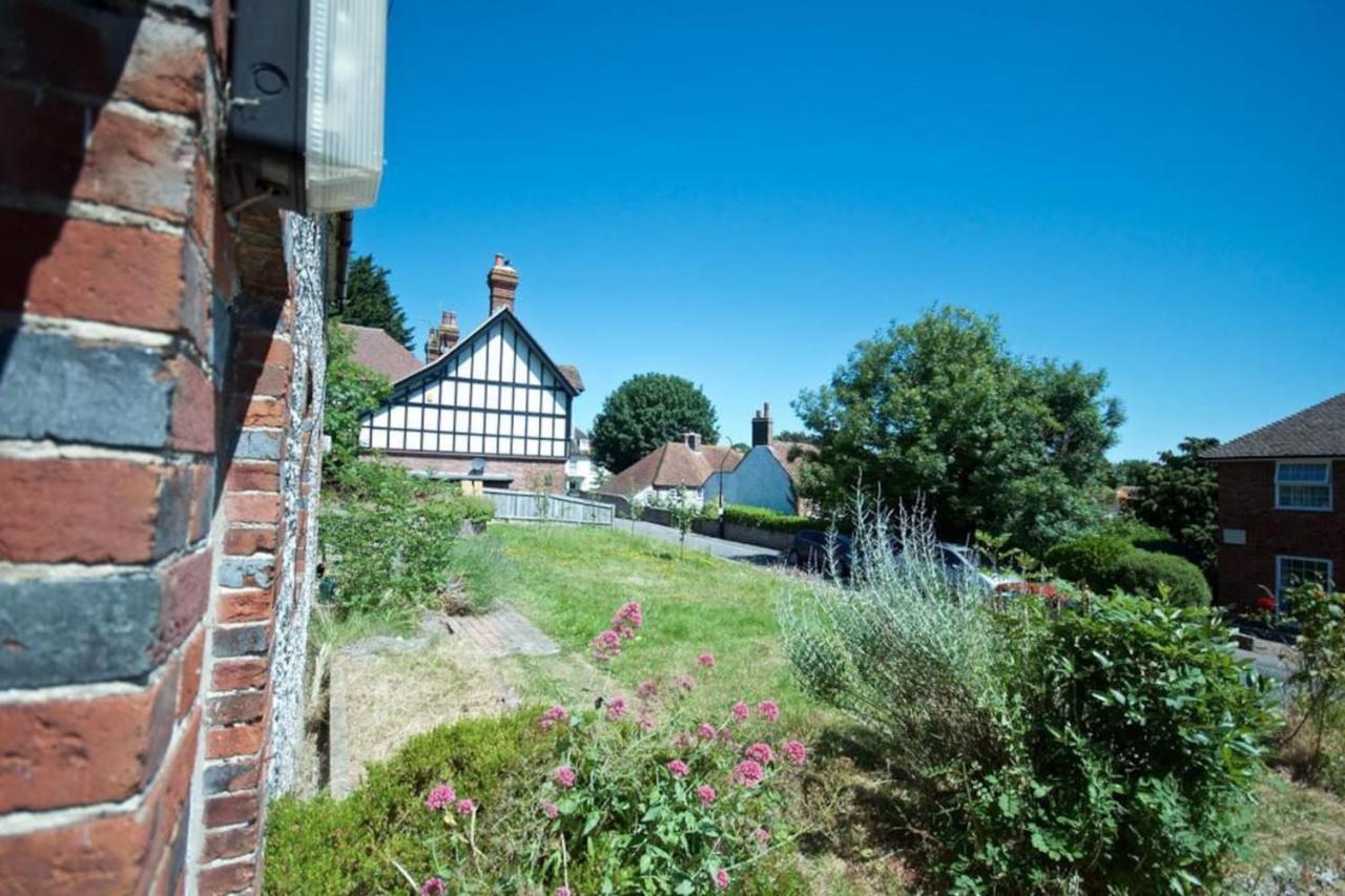 Wish Cottage Ratton Extérieur photo